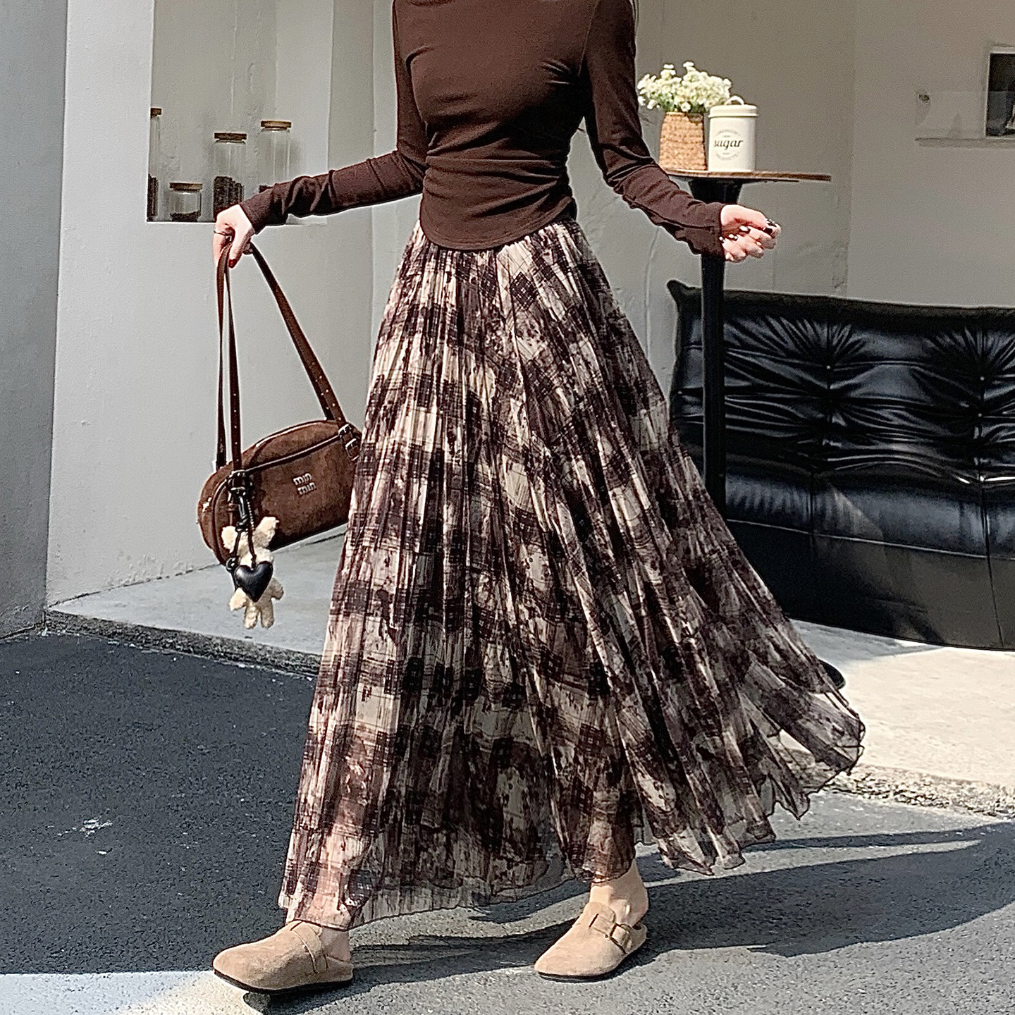 2026 Spring French Style Asymmetrical Vintage Plaid High Waist A-Line Skirt - Image 2