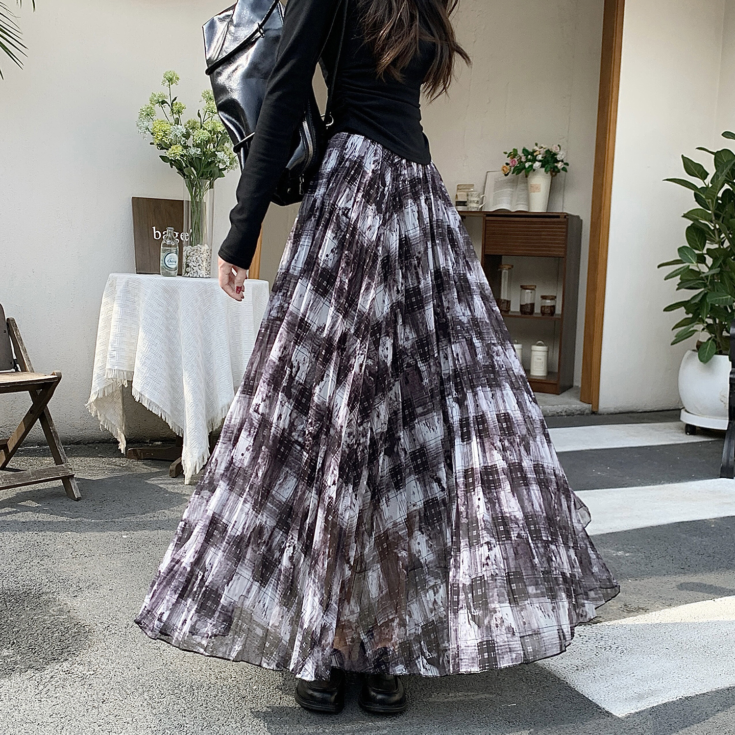 2026 Spring French Style Asymmetrical Vintage Plaid High Waist A-Line Skirt - Image 4